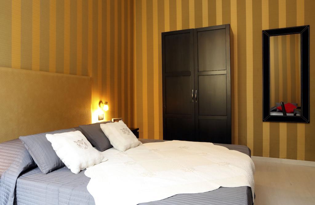 Caracciolo Guest House Roma Habitación foto