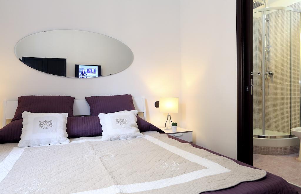 Caracciolo Guest House Roma Habitación foto