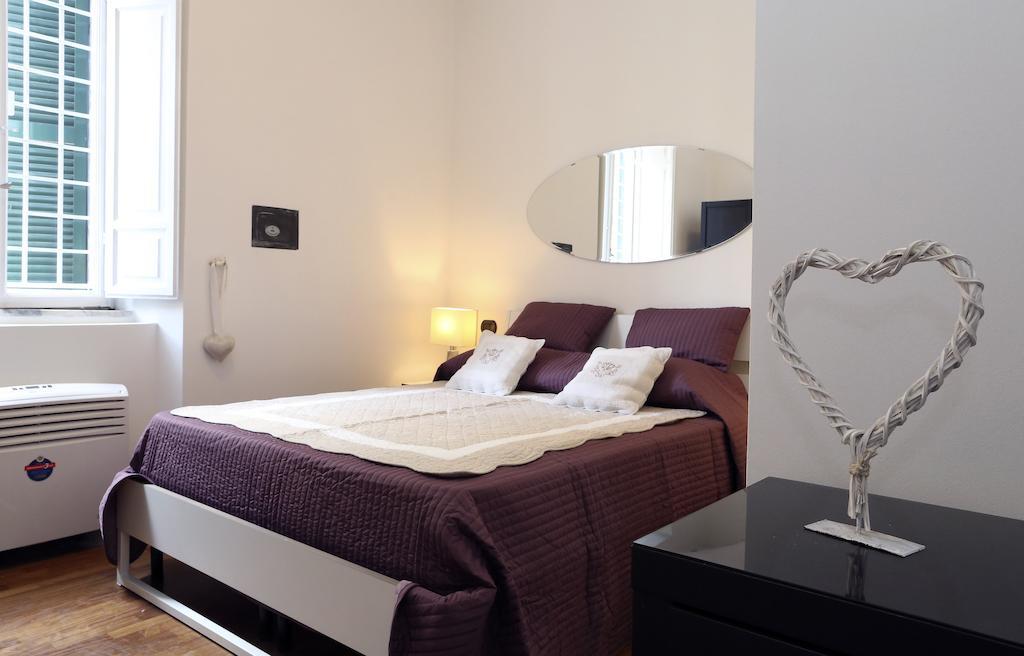 Caracciolo Guest House Roma Habitación foto